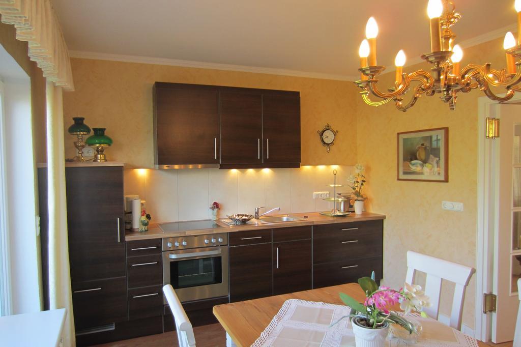 Exklusive Ferienwohnung Strohberg Ploen Ngoại thất bức ảnh