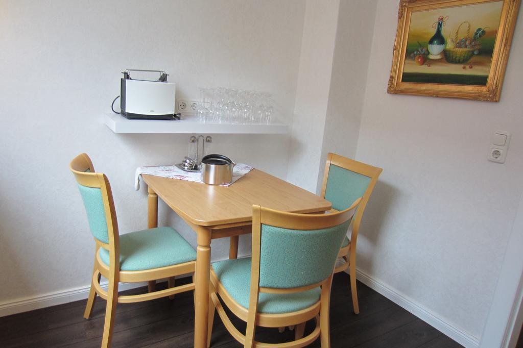 Exklusive Ferienwohnung Strohberg Ploen Ngoại thất bức ảnh